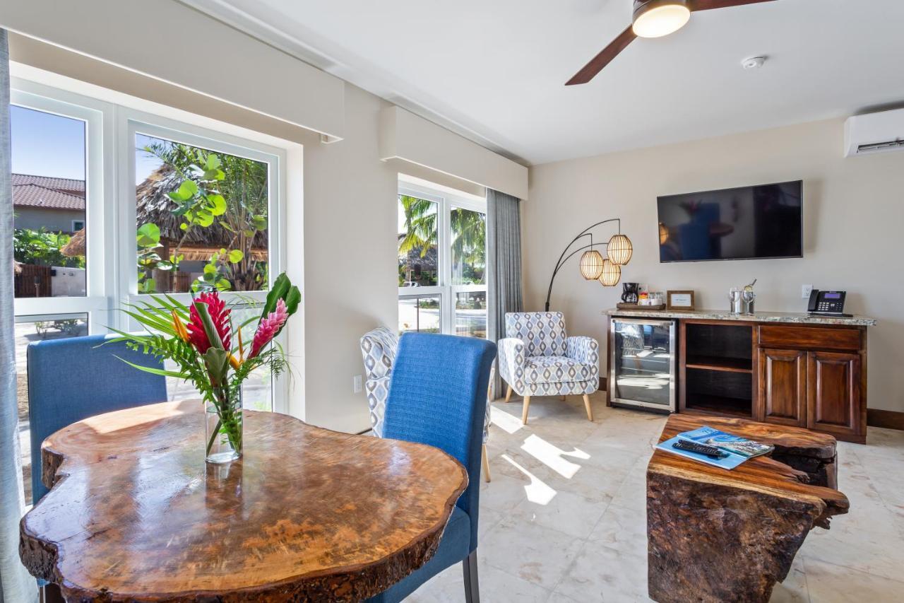 Sirenian Bay Resort Placencia エクステリア 写真